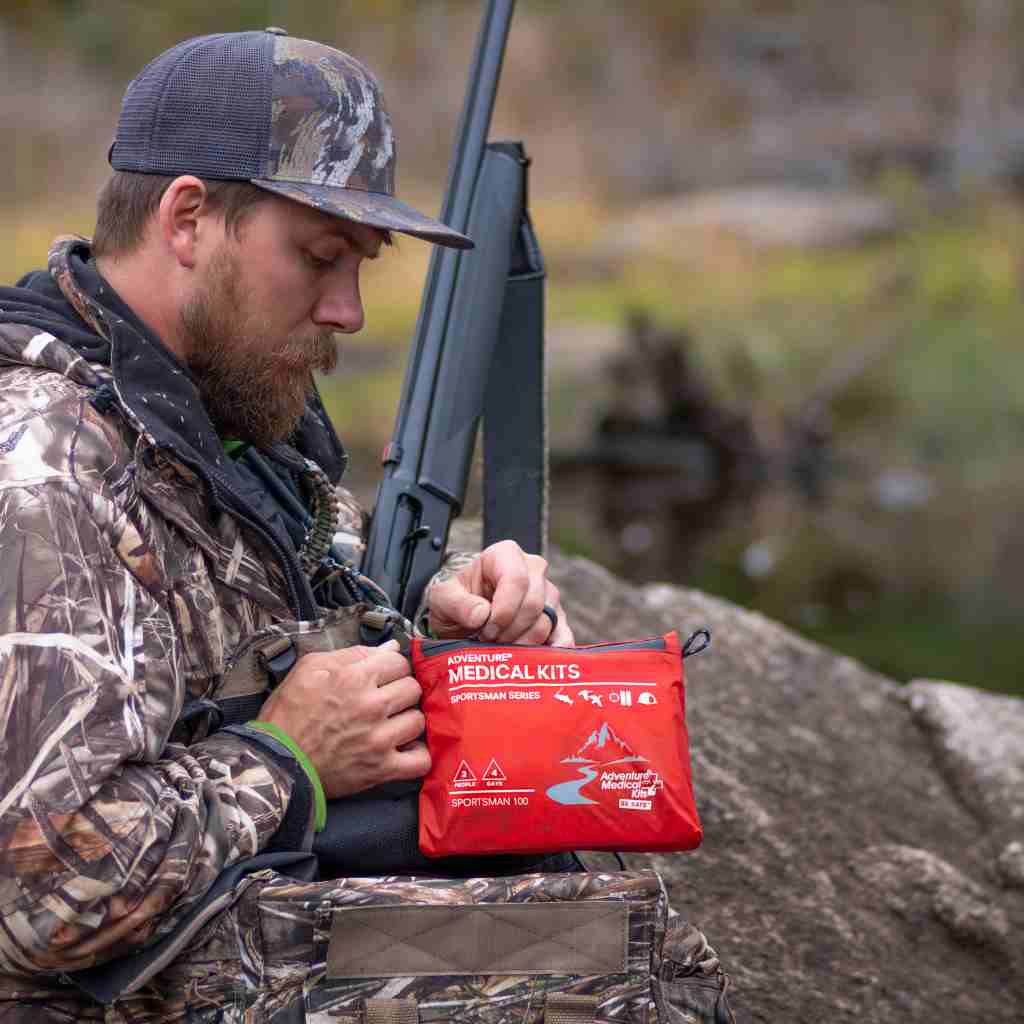 Sportsman Series Medical Kit - 100 hunter opening kit with gun