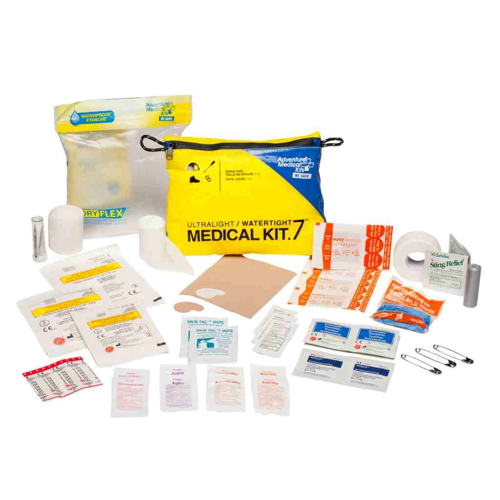 Ultralight/Watertight Medical Kit - .7 contents